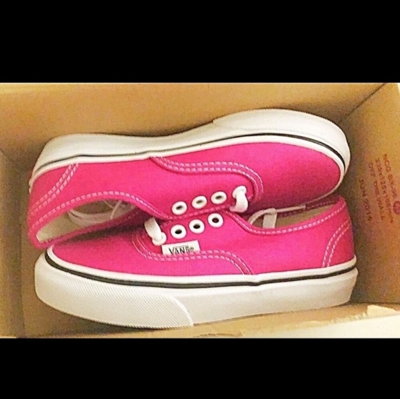 youth girls vans